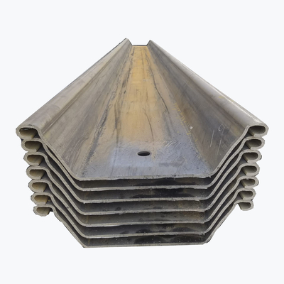 Largura de aço laminada a alta temperatura em forma de u 770mm das pilhas de folha Az13-770 12 medidores de comprimento