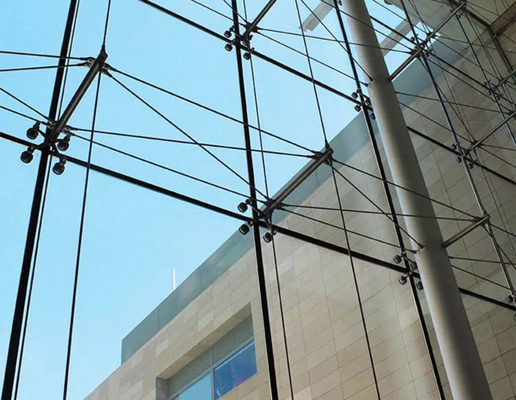 O ponto estrutural do sistema de vidro da parede de cortina da aranha apoiou a fachada de fixação da suspensão