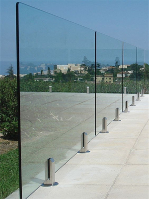 Trilhos de vidro Frameless customizáveis que pavimentam a instalação fácil montada