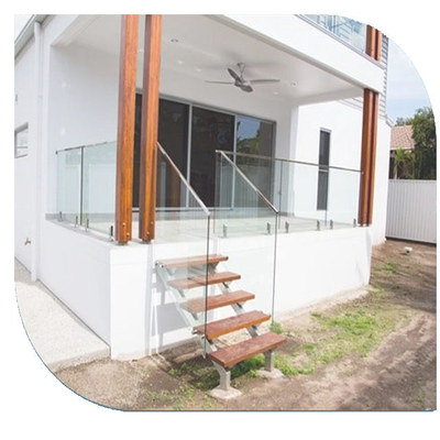Trilhos de vidro moderados permeabilidade para a balaustrada de vidro do balcão da escadaria