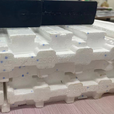 O isopor isolou blocos de espuma concretos da fundação concreta ICF da espuma