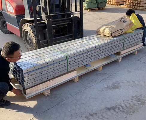 Proteção Zont personalizável para paredes ICF e andaimes em estilo de design industrial