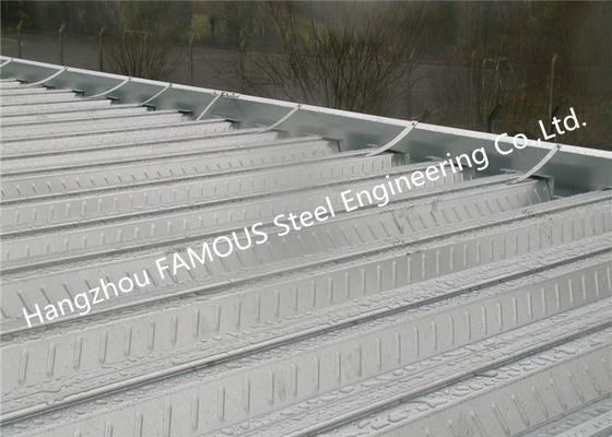 Decking composto do assoalho do metal de 0.8mm-1.2mm para a multi construção ISO9001 do andar