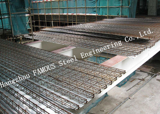 O Decking galvanizado HRB500E do assoalho do metal de 11.8m reforçou o fardo da barra de aço, Decking concreto do assoalho de 0.5mm