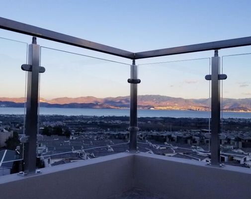 Da balaustrada de vidro de aço inoxidável do corrimão de 304 tubulação quadrada 1mm 850mm