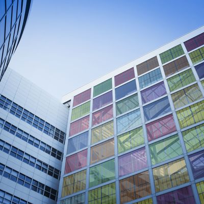 O telhado integrado da parede de cortina do sistema de BIPV construção fotovoltaico montou o vidro solar do picovolt