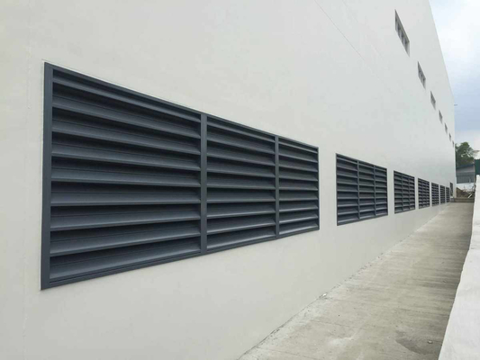 Anodizado pré-fabricado fixou a janela Louvered de alumínio à prova de intempéries