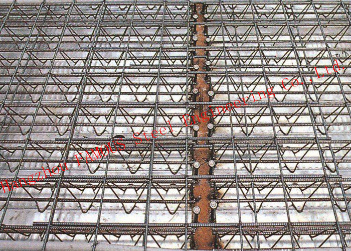 O Decking galvanizado HRB500E do assoalho do metal de 11.8m reforçou o fardo da barra de aço, Decking concreto do assoalho de 0.5mm
